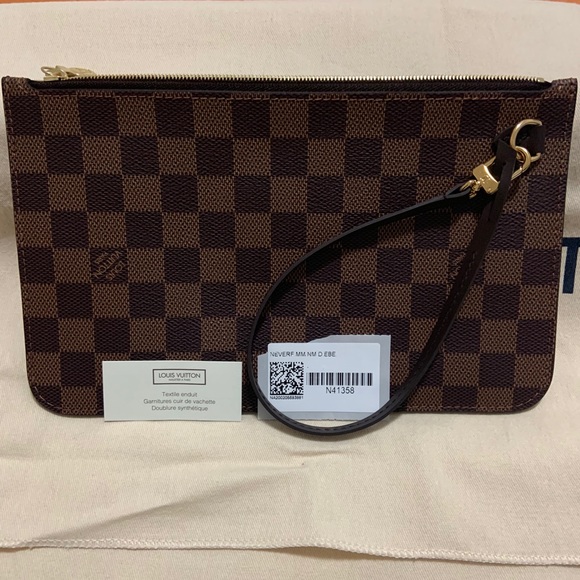 SOLD - Picture 2 of 7